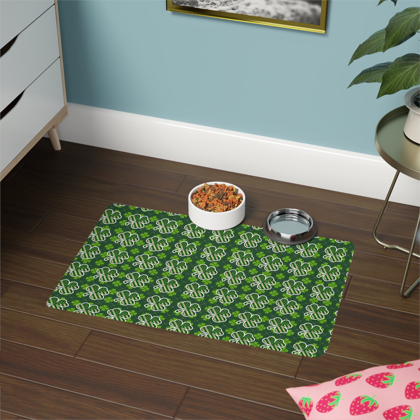 St. Patrick's Day Pet Food Mat - 12x18 Clover Design